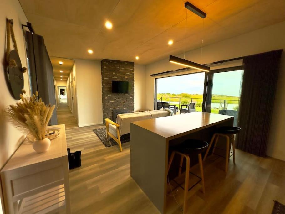 Luxury Absolute Ocean View Lodge Waverley Town District Exteriör bild